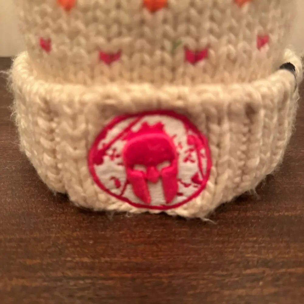 '47 Brand Kids Spartan Race Girls Beanie Cream Sprinkles Cuffed Knit Hat Pom Pom